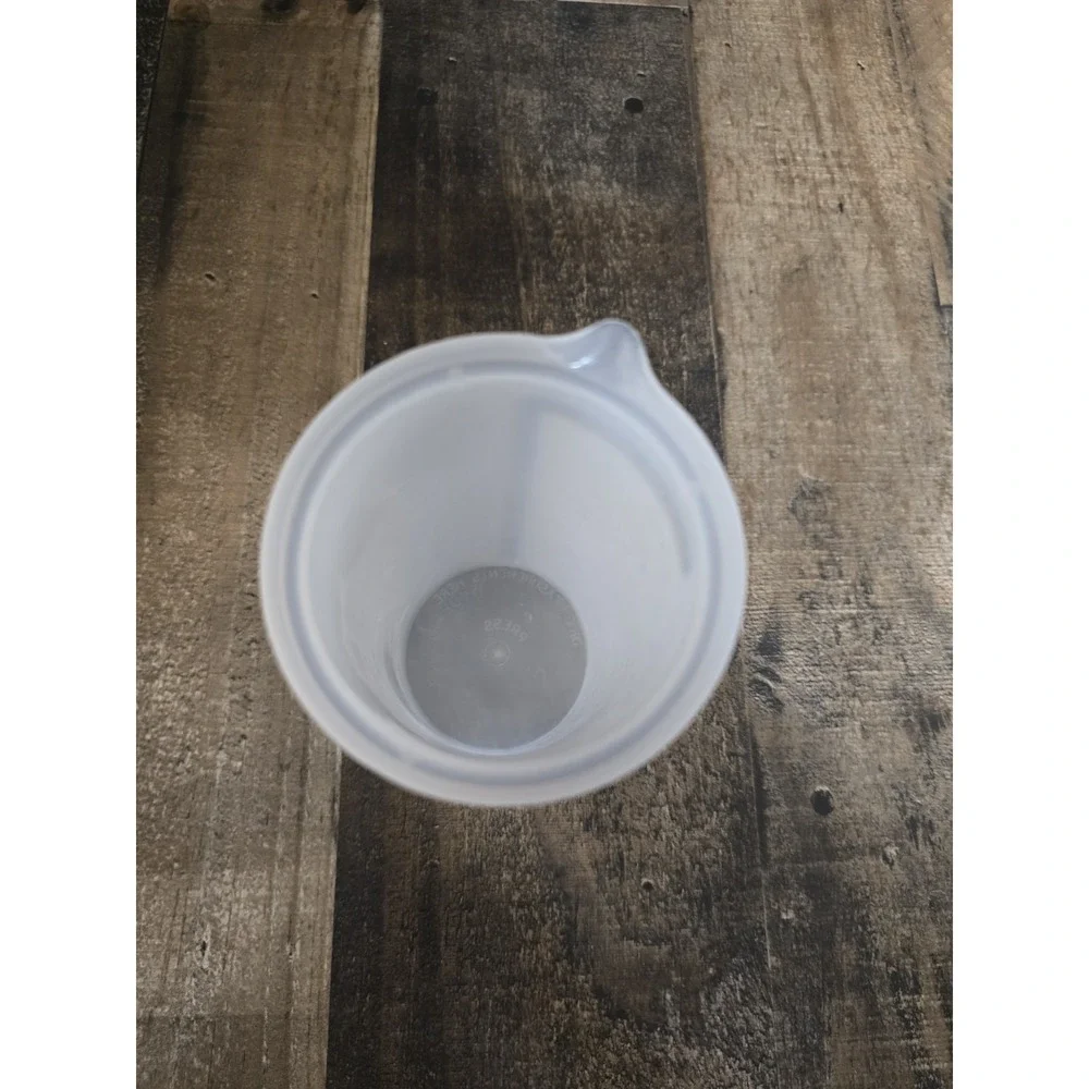 Pampered Chef 2 Cup Measure-All Cup 2225 Adjustable Liquid Dry Measuring Tool
